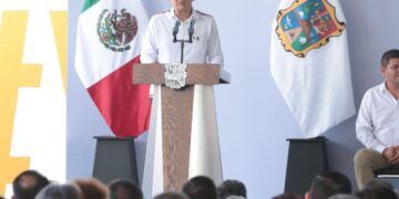 Llama gobernador a jóvenes tamaulipecos a fortalecer valores