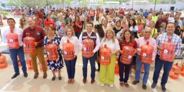 Se abre en Victoria segundo centro AMA