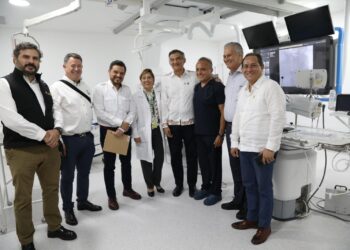 Supervisan Zoé Robledo y Américo Villarreal avances en rehabilitación del Hospital del IMSS en Madero