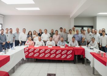 Empresarios de la CMIC respaldan el proyecto de Beto Granados.