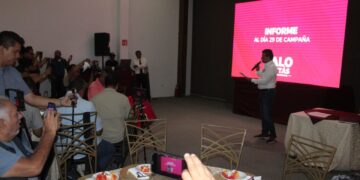 Presenta Lalo Gattás informe de acciones y propuestas de campaña.