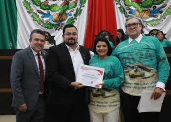 Exitosa coordinación binacional MEX-USA en pro de la tortuga lora
