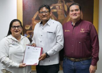 Recibe Juan Vital Román nombramiento como titular del CREDE Victoria