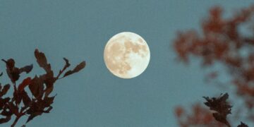 Descubre por qué el mes de octubre se caracteriza por tener las lunas más bellas