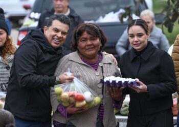 Con apoyo alimentario cuidan salud de familias vulnerables en Victoria.