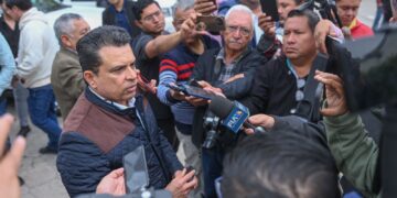 Vamos a trabajar de la mano con el gobernador para mejorar vialidades de Victoria: Gattás