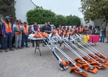 Refuerza Municipio equipo de servicios públicos para seguir embelleciendo la Capital.