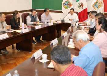 Evalúa Gabinete obras y programas en Victoria.