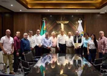 Américo Villareal y Arnulfo Rodríguez reafirman compromiso con la educación de Tamaulipas