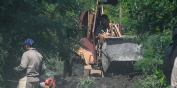 Limpian 37 kilómetros de drenes pluviales en Victoria.