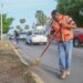 Intenso programa de limpieza en calles y avenidas.