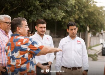 Supervisa alcalde Beto Granados trabajos de mejoramiento vial en la colonia Obrera