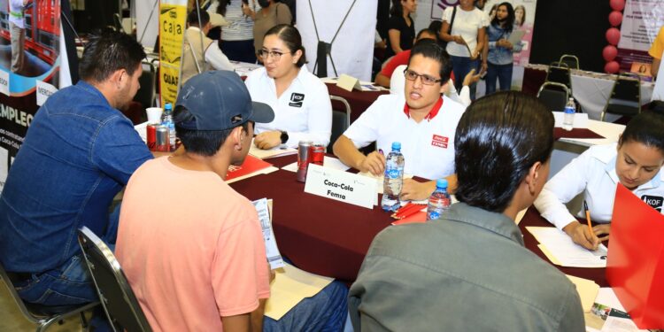 Ofertarán 100 vacantes en Feria del Empleo en Victoria.