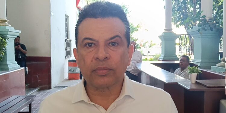 Eduardo Gattàs anuncia la llegada del ‘Dr. Vagon’ a la capital