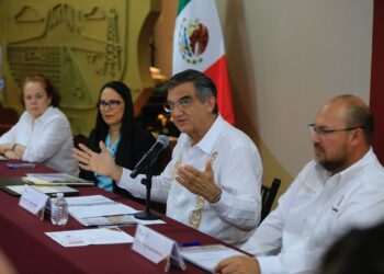 Impulsa Américo transparencia y combate a la corrupción