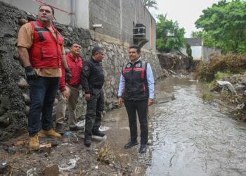 Atiende alcalde daños por intensas lluvias en Victoria