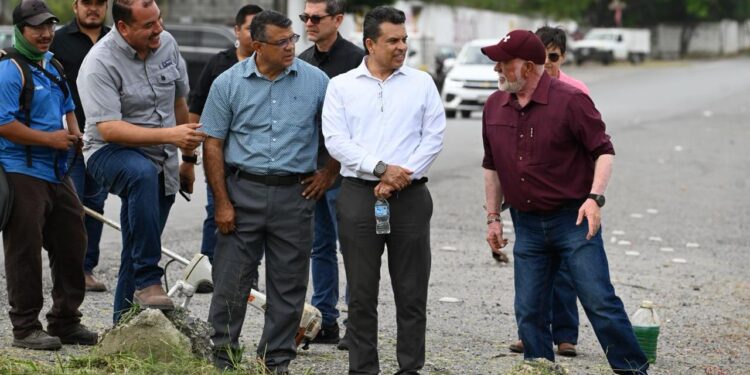 Limpia y da mantenimiento Municipio a 77 kilómetros de vialidades y áreas verdes.