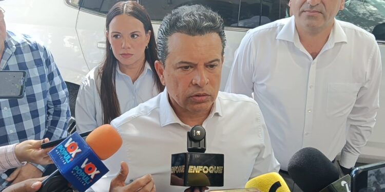 Alcalde de Victoria descarta cambios en compensaciones y anuncia evaluación de gabinete