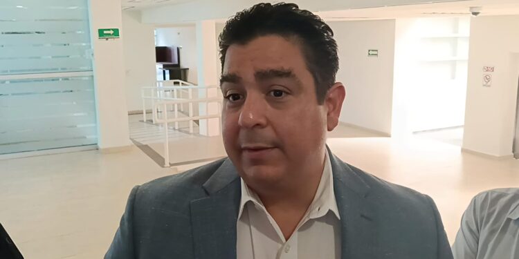 Diputado Ismael García Cabeza de Vaca asegura ser blanco de doble rasero