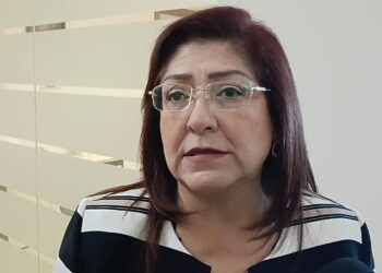 Diputada impulsa el uso de mochilas transparentes para garantizar la seguridad en escuelas