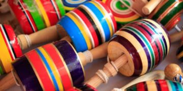 El Balero Mexicano: Juguete, Cultura y Resistencia en Tiempos Modernos