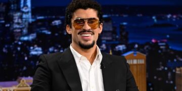 Bad Bunny liderará el espectáculo principal del medio tiempo en el Super Bowl 2026