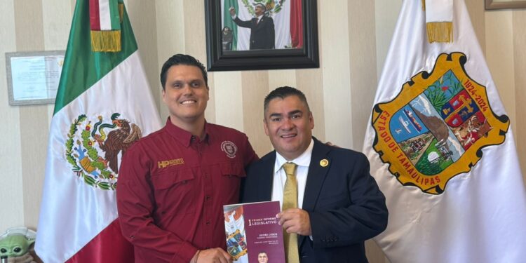 Dip. Isidro Vargas presenta su primer informe legislativo, de gestión y representación