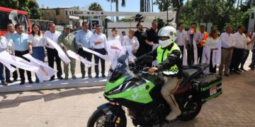 Entrega alcalde 23 unidades motrices a áreas prioritarias del municipio.