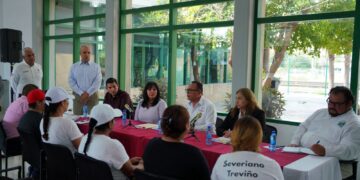 Gobierno de Tamaulipas acuerda reparar daños y plan de apoyo a familiares de víctimas de la masacre de Nuevo Laredo
