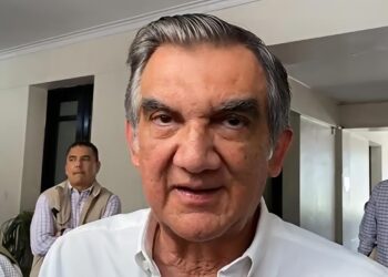 Gobernador de Tamaulipas se pronuncia sobre retiro de letreros en Playa Bagdad