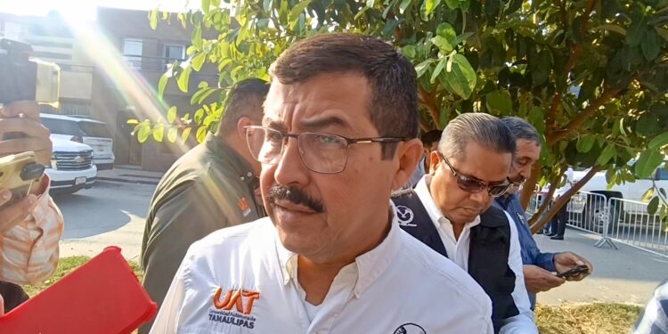 UAT Actualiza Planes de Estudio y Apuesta por la Educación en Línea: Rector Anaya Alvarado