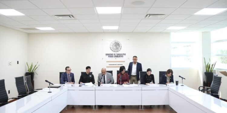 Concluye Comisión revisión de expedientes; 39 aspirantes cumplen requisitos para participar en el proceso de designación de la persona titular de la Fiscalía General de Justicia del Estado