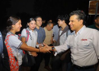 Inicia operación LaloBus en Victoria