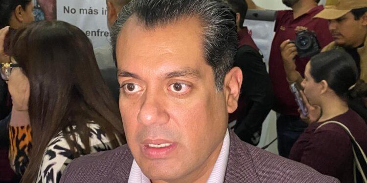 Sergio Gutiérrez Luna exige justicia contra Cabeza de Vaca