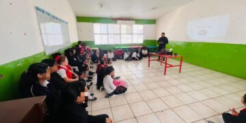 Capacita Guardia Estatal  a menores de edad sobre riesgos del ciberbullying y el acoso escolar