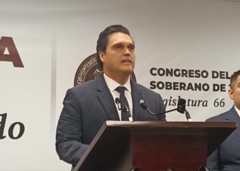 “Desconoce el trabajo legislativo”: Prieto Herrera responde a García Cabeza de Vaca
