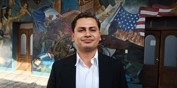 Silva Hernández prepara iniciativas para mejorar la atención a la juventud victorense