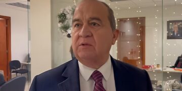 Diputado Víctor García llama a reforzar la vacunación ante temporada invernal