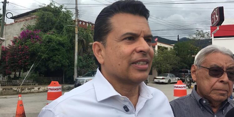 Gattás agradece menciones nacionales, pero su enfoque sigue siendo Victoria