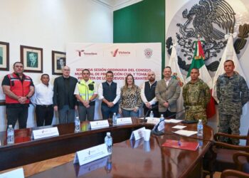 Preside Lalo Gattás sesión del Consejo Municipal de Protección Civil.