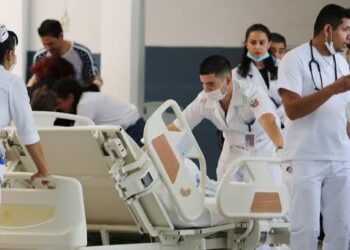 Héroes y heroínas de la salud: Día de la Enfermera y el Enfermero