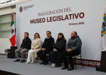 EXHIBEN CIMIENTOS DE LA CASA DEL PUEBLO
