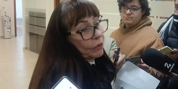 Docentes cumplen jornada laboral pese a baja asistencia por frío