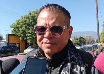 Incrementan casos de infecciones respiratorias por bajas temperaturas en la capital.