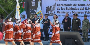 Asiste alcalde de Victoria a ceremonia de toma de protesta de jóvenes del SMN.