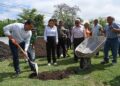 Arranca Lalo Gattás remodelación del parque de softbol de la Miguel Alemán.